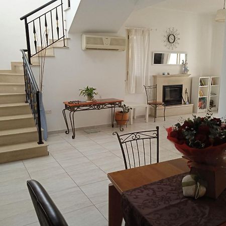 Zenberry House Apartman Mandriá Kültér fotó